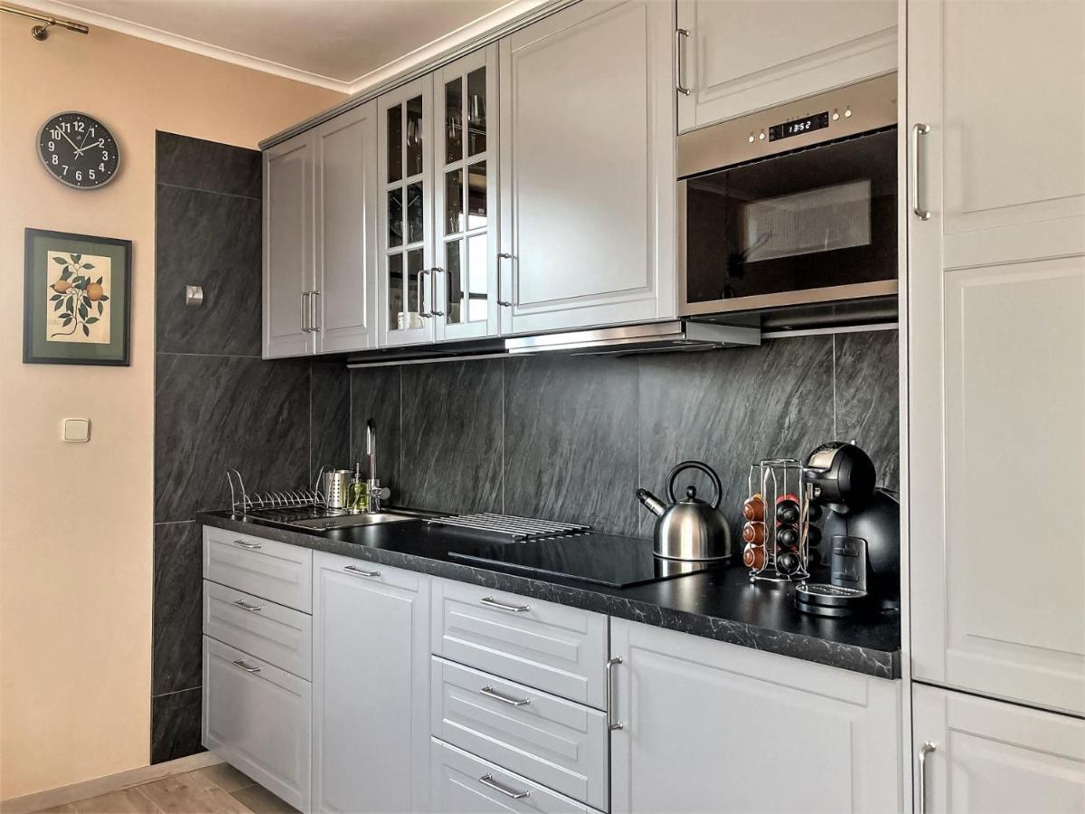 Hubert Apartment *