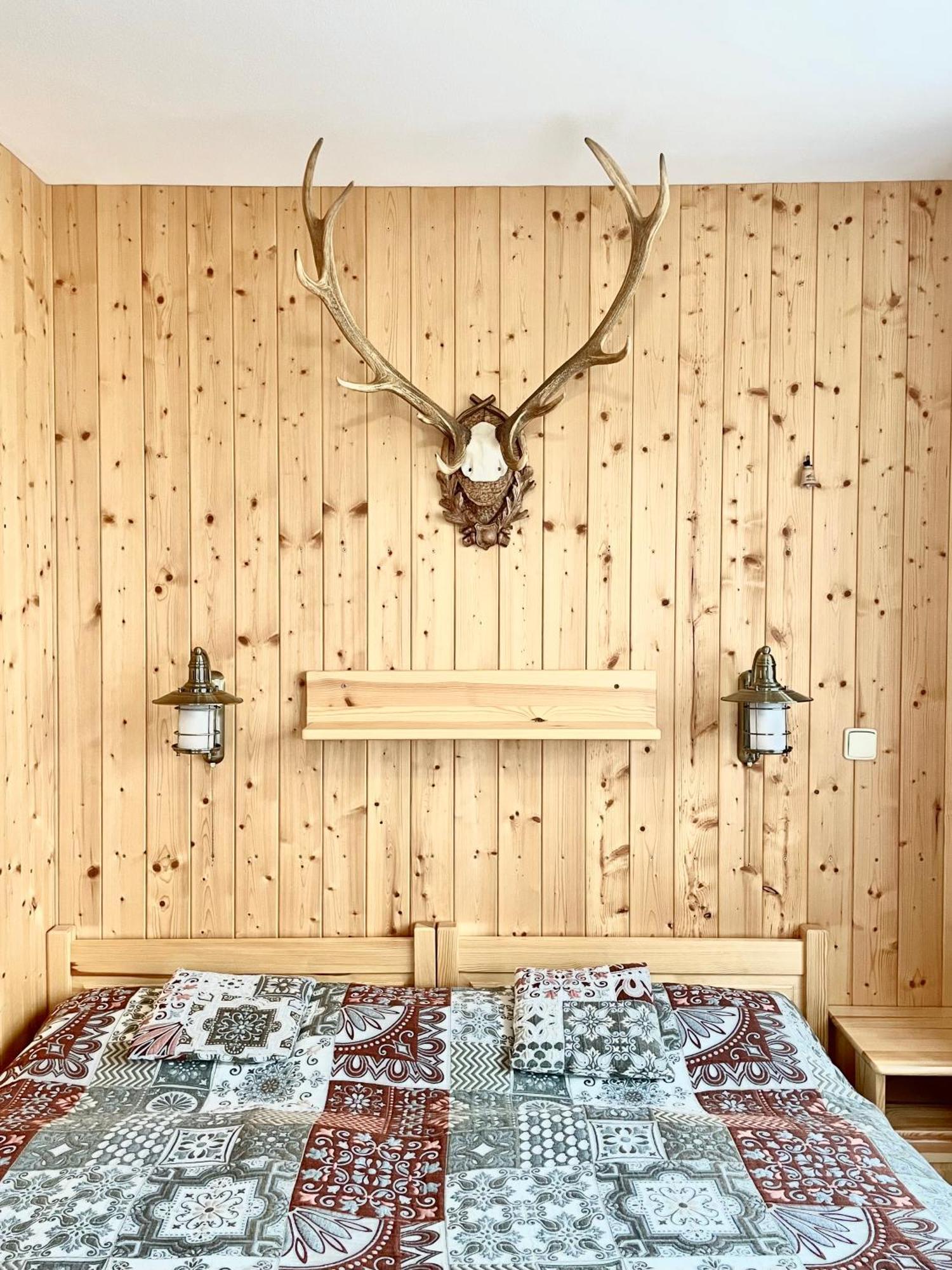 Hubert Apartment *